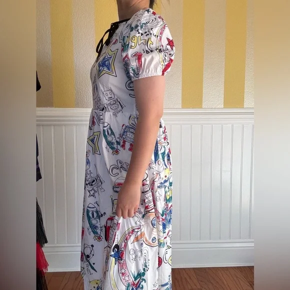 Colorful Robot Print Midi Dress - Picture 8 of 9